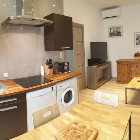 La Maioun Di Jose - Appt 2 Pieces Centre Coeur Marche De La Liberation Apartment *