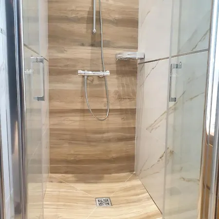 La Maioun Di Jose - Appt 2 Pieces Centre Coeur Marche De La Liberation Apartment *
